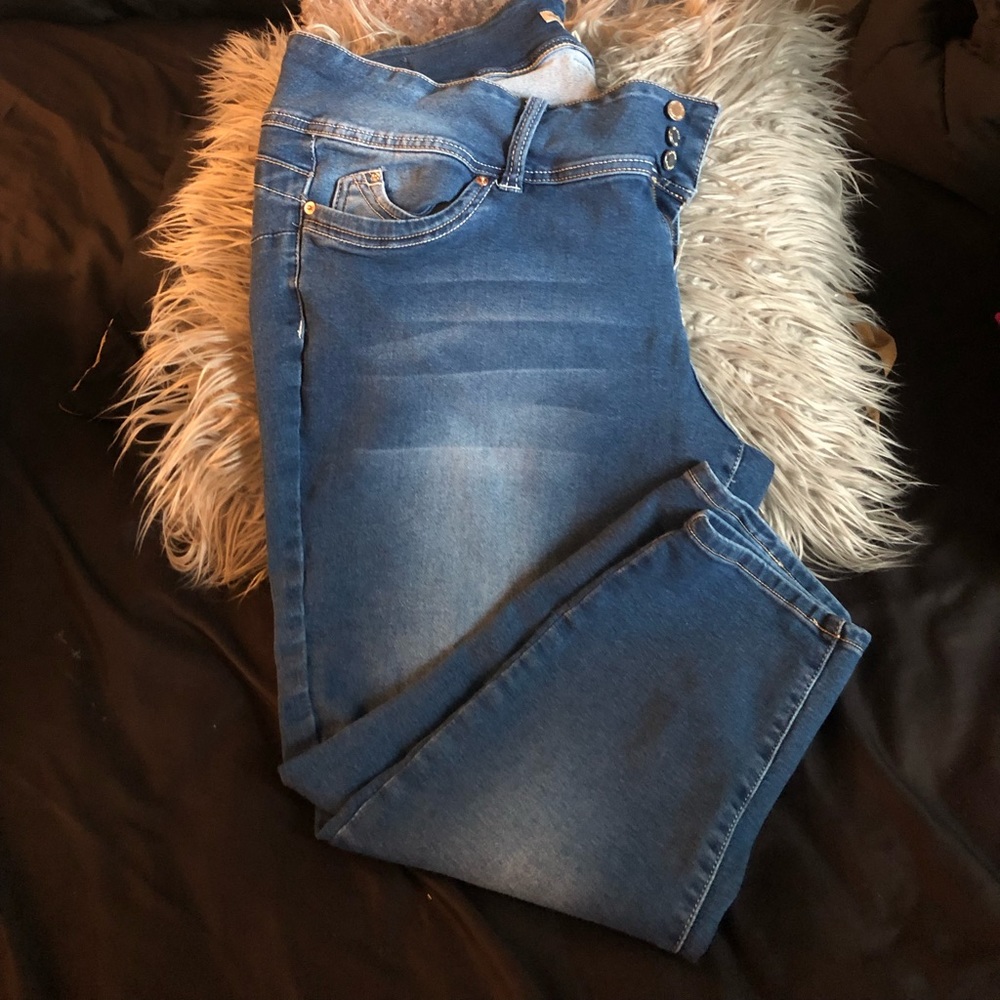 Jean capris